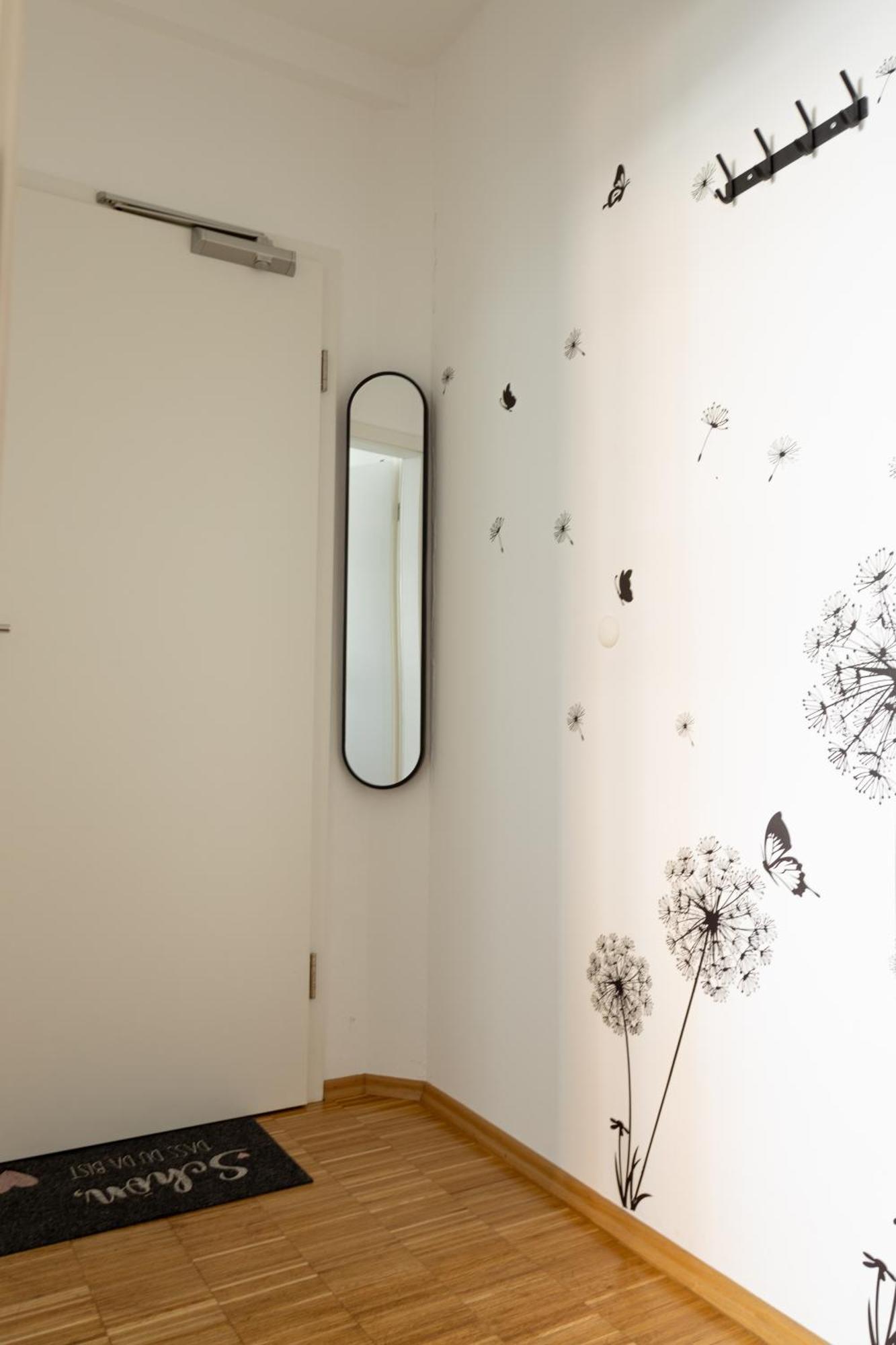 Ein Gemuetliches Studio Mit Netflix Im Zentrum Bahnhofsnaehe Coburg Esterno foto
